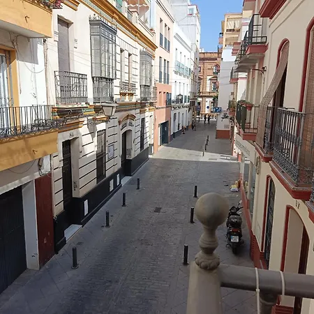 Апартаменты Luxury Puente De Triana Севилья