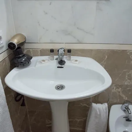 Luxury Puente De Triana Севилья