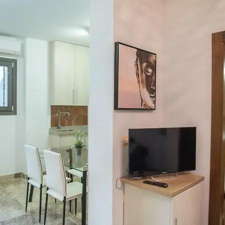 Апартаменты Luxury Puente De Triana *